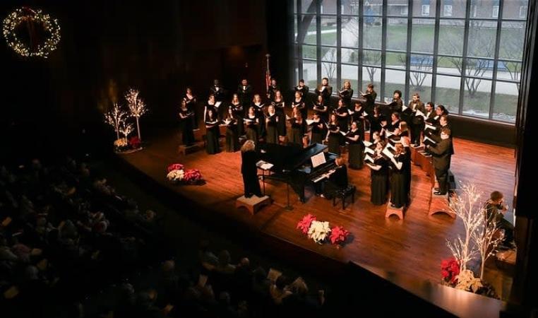 Winterfest: A Christmas Concert-Aurora University Music Ensembles