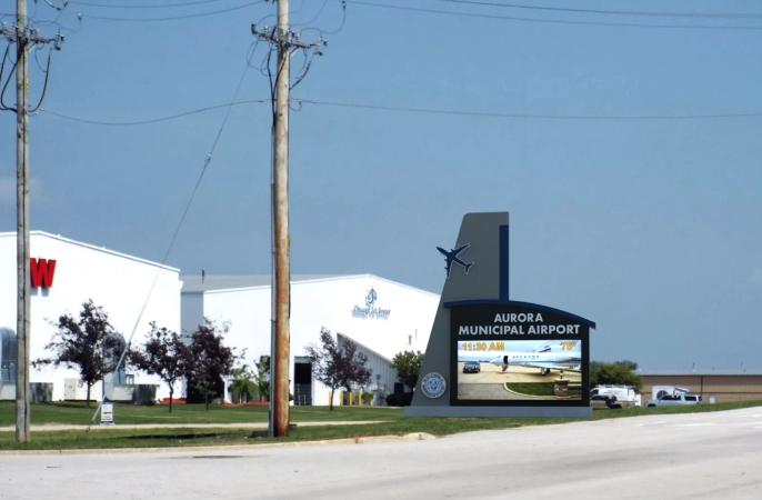 Aurora Approves New Digital Roadside Signs with No Cost to the City