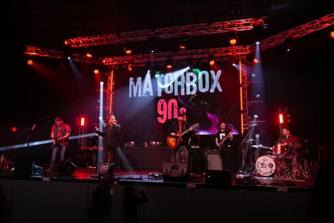 Matchbox 90's LIVE- at the PIAZZA