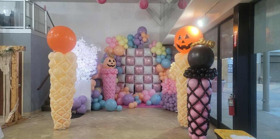 Halloween BOOLOON Experience!