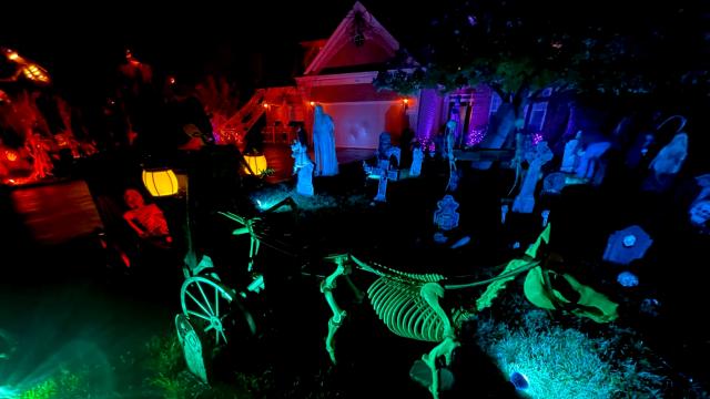 Halloween Week Forecast: Storm System Targets Chicago Area, Aurora Expected to See Mild Trick-or-Treat Weather