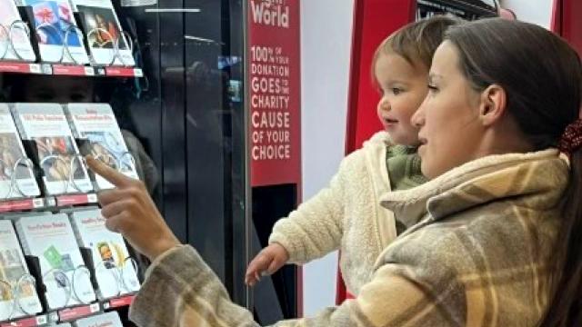 Giving Machines @ Fox Valley Mall