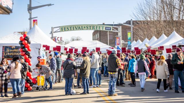 Flannelfest Returns to Downtown Janesville for Its Sixth Year