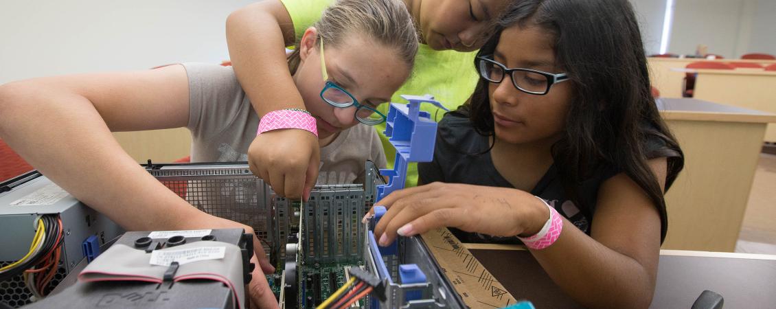Tech Savvy STEM Workshop