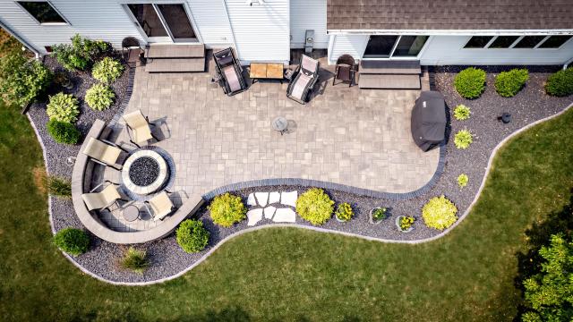 RH Landscape Design and Maintenance LLC