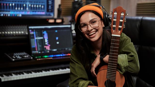 Hedberg Public Library is Looking for Musicians