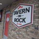 Food Review: Tavern on Rock