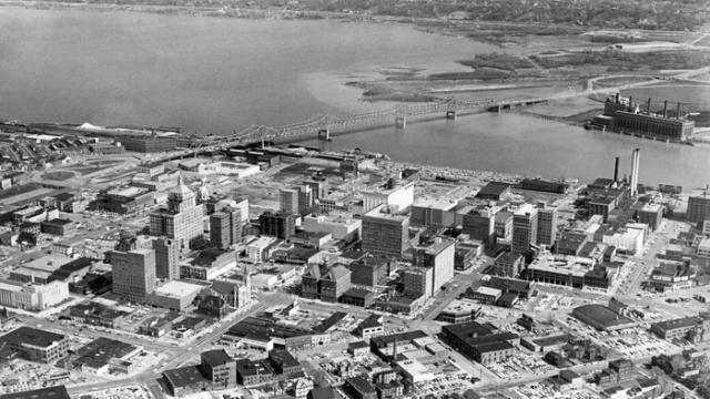 A Weekend in Peoria: A Local’s Guide to Food, Fun & Relaxation