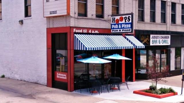 Hoops Pub & Pizza