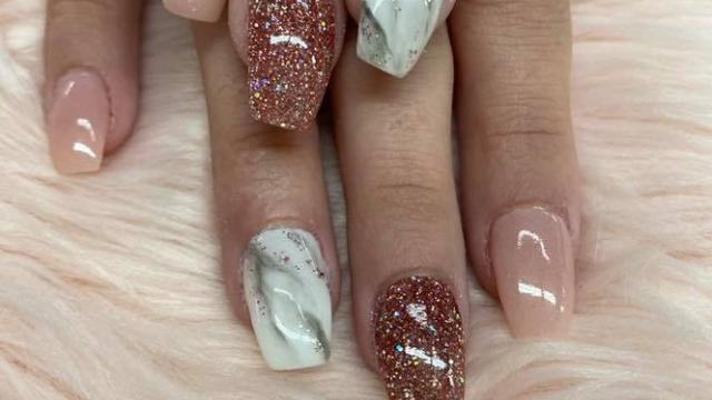 Lynn's Nails