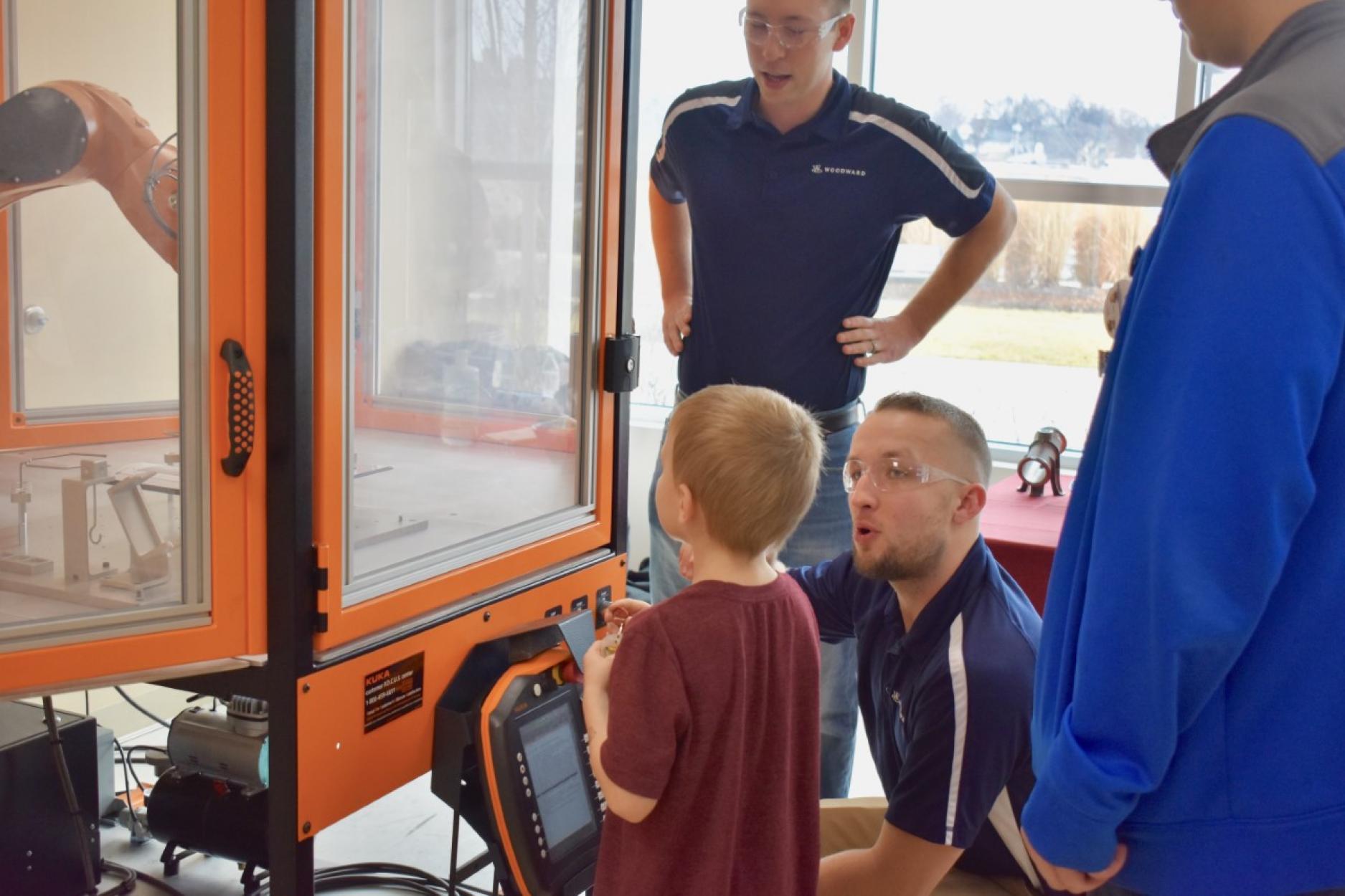 Local Organizations Provide Engineering Fun For Youth at Discovery Center Museum