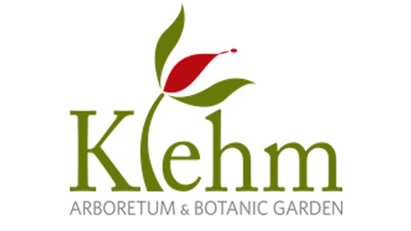 Klehm Arboretum Becoming More Accessible For Spanish-Speaking Guests