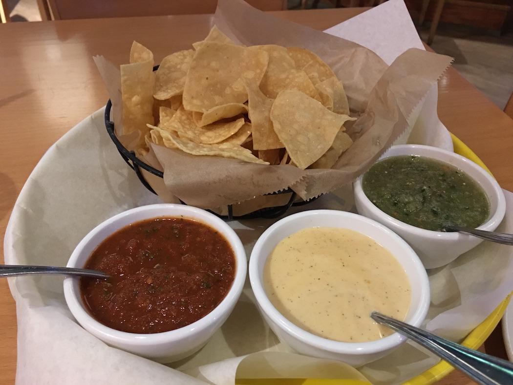 Nom Nom Nom: Lucha Cantina Queso and Salsa!