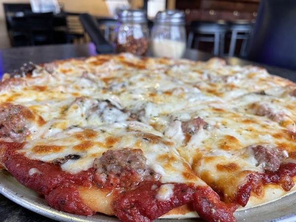 Grab a Slice at Windsor Pizza Parlor