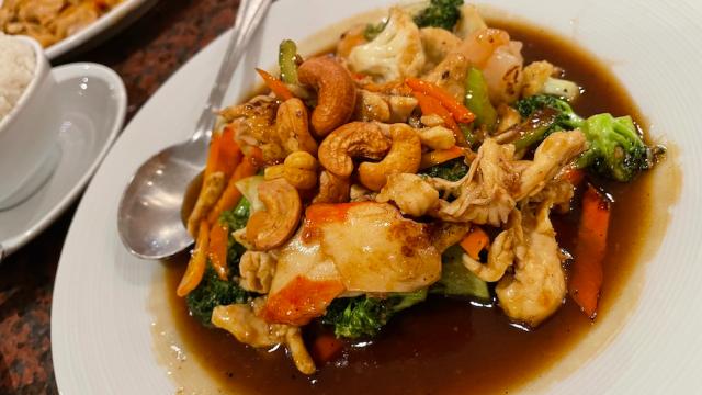 Thai Hut Reopened for Dine In