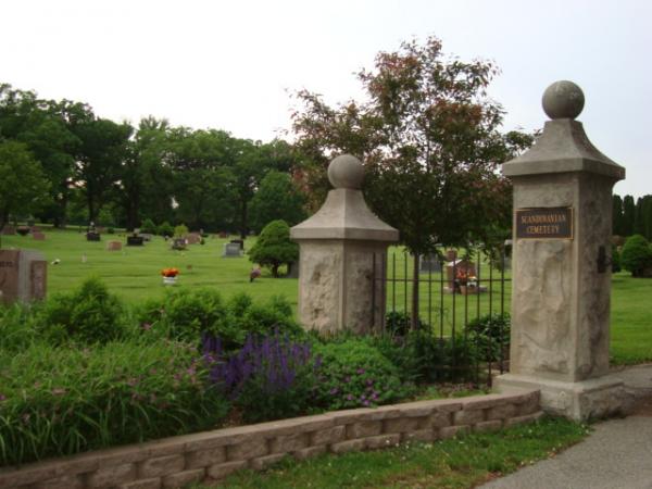  Cemetery Walk at Scandinavian Cemetery with the Rockford Historical Society