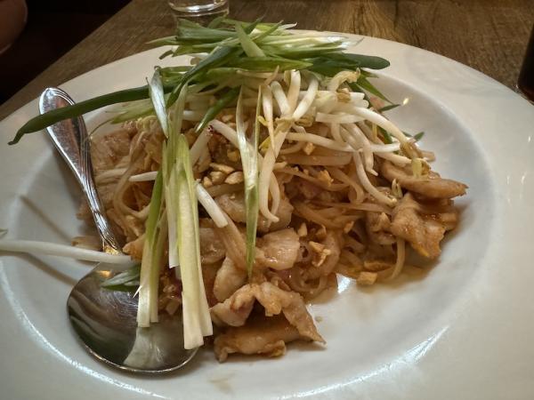 Traditional Thai Flavors at Sister's Thai
