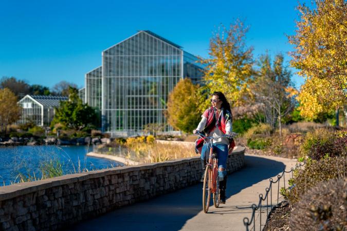 🍁 Fall in Rockford: Best Places to Go This Month!