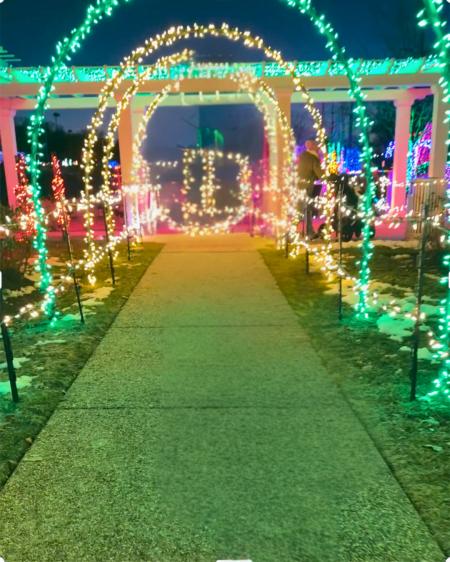 🎄 Christmas Has Always Been About Community and That Is Why Shopping Local Fits So Naturally