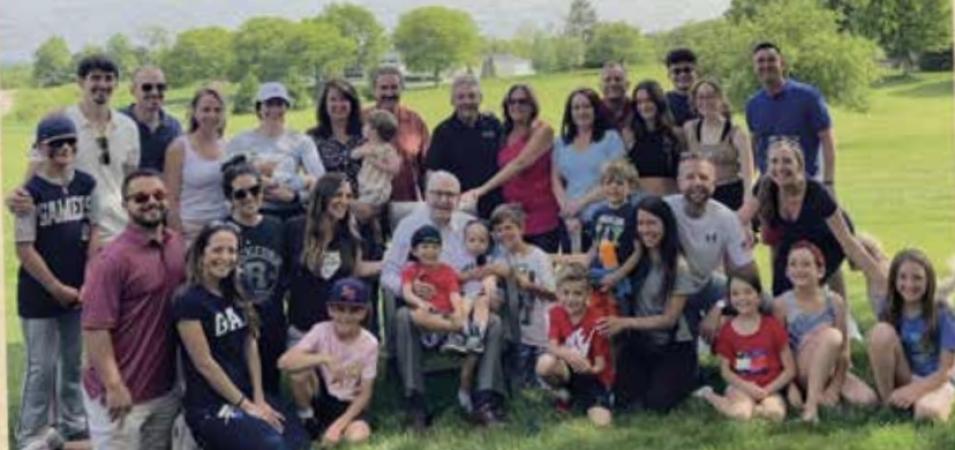 Four Generation One Dream to 40 years In October At Franchesco