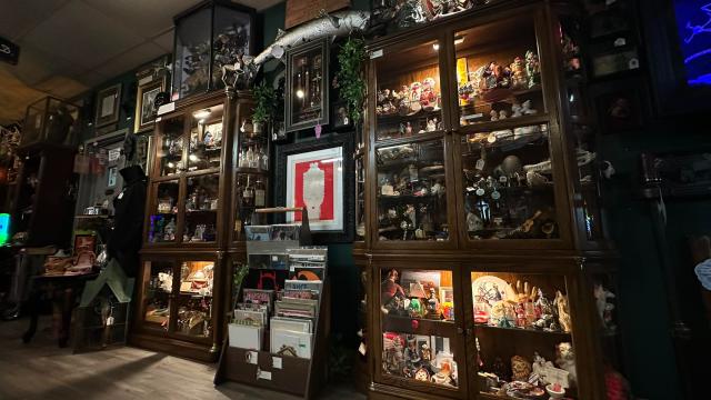 Scavenged Parts Antiques + Oddities