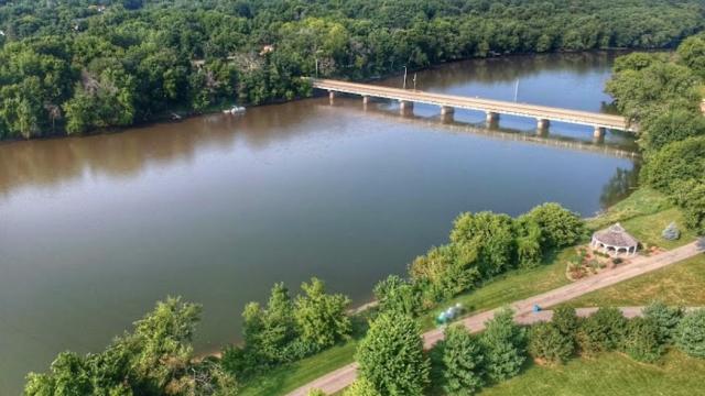 Frist Day in the State Line