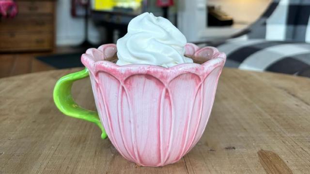 Bring your own mug discount! 