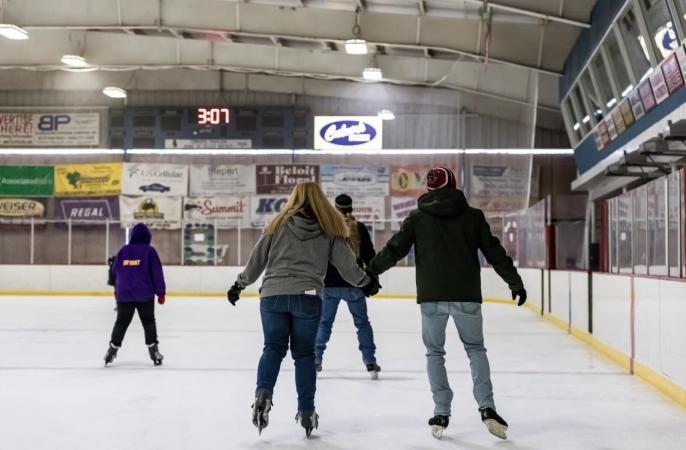 Open Skate Hours at Edwards Ice Arena! 