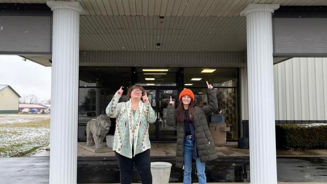 Looking for a part time job at the Stateliness best museum?