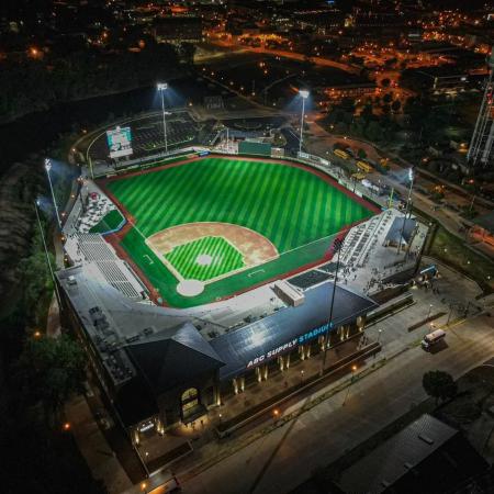 Why Even Non-Baseball Fans Should Catch a Beloit Sky Carp Game