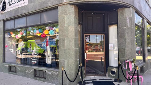Pizzazz Gift & Apparel Boutique Finds a New Home in Downtown Beloit